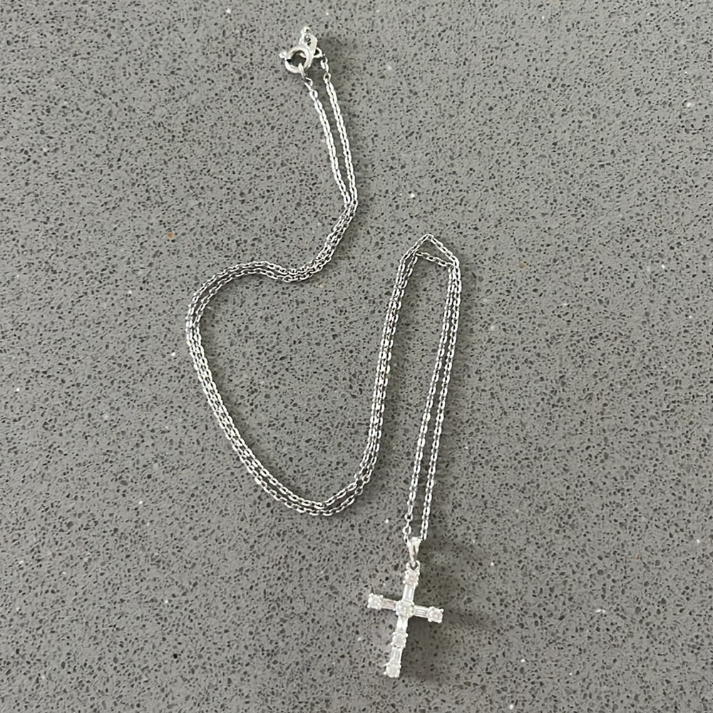Beautiful cross necklace